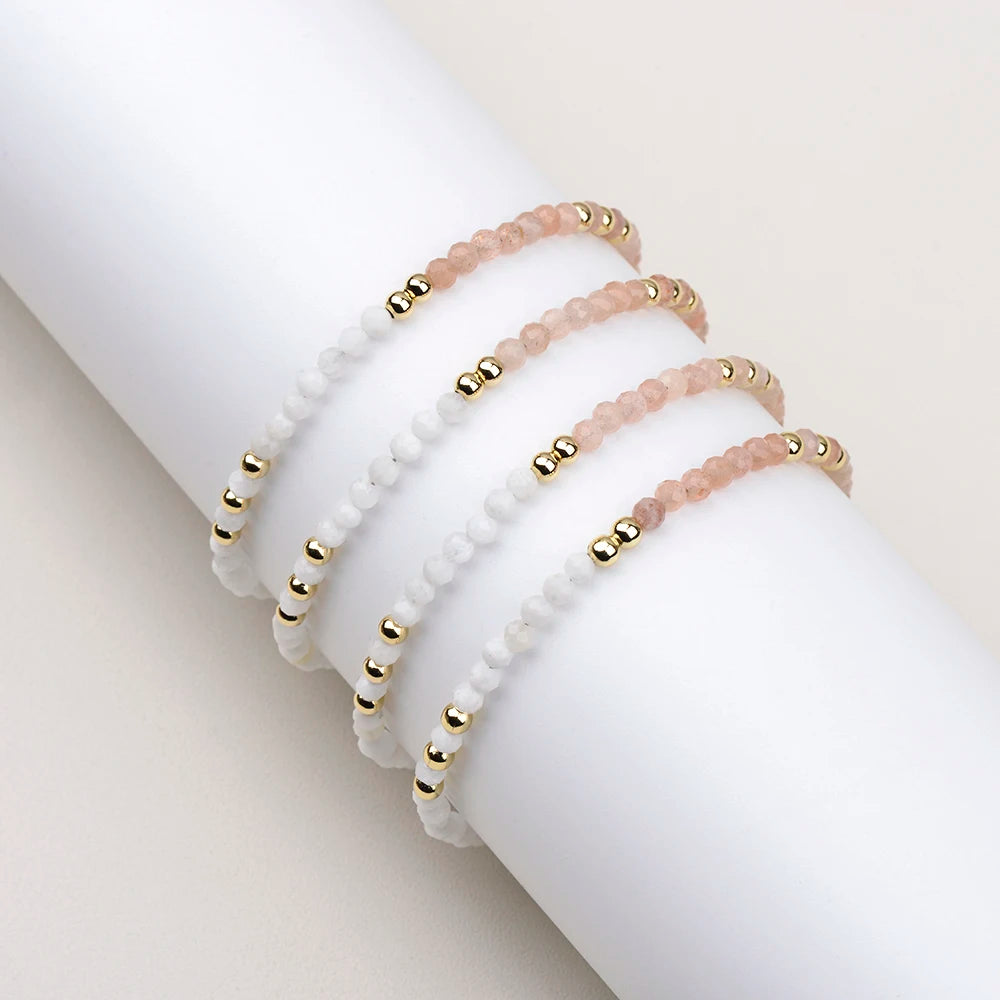 Bracelet Fin Avec Petite Perle