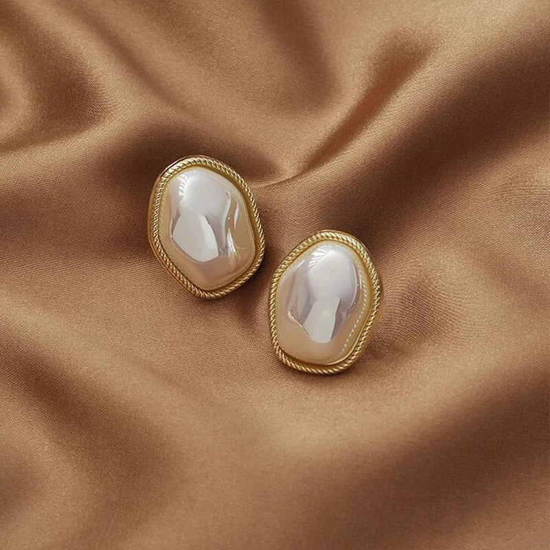 Boucle d'Oreille Ancienne Perle