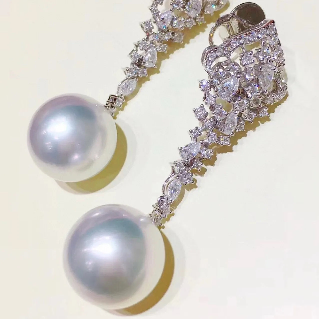 Boucle d'Oreille Perle et Diamant