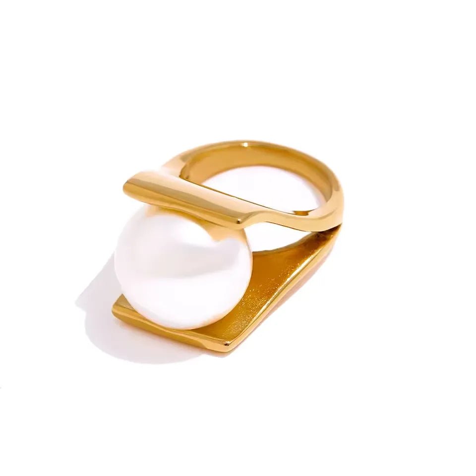 Bague avec Perle Dedans