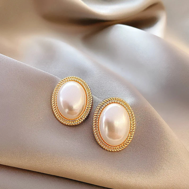 Boucle d'Oreille Ancienne Perle