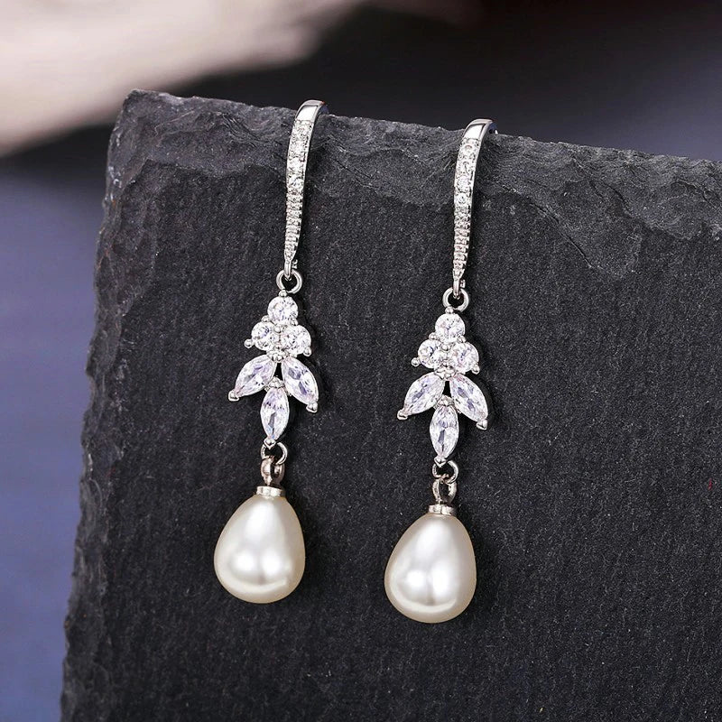 Boucles d'Oreilles Perles Pendantes Fantaisie
