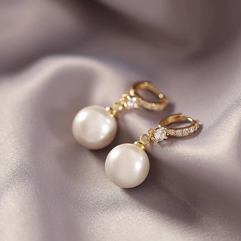 Boucle d'Oreille Perle Blanche