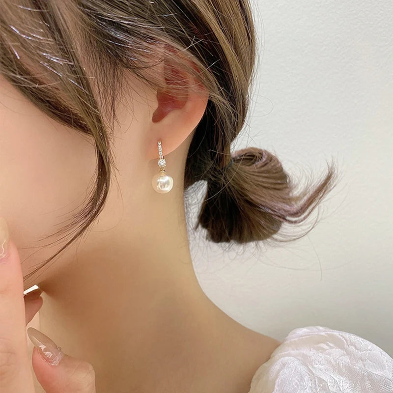 Boucle d'Oreille Perle Blanche