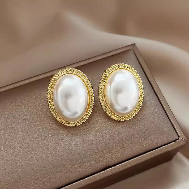 Boucle d'Oreille Ancienne Perle