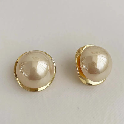 Boucle d'Oreille Fantaisie Grosse Perle Blanche