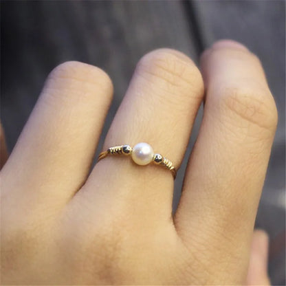 Bague avec Petite Perle
