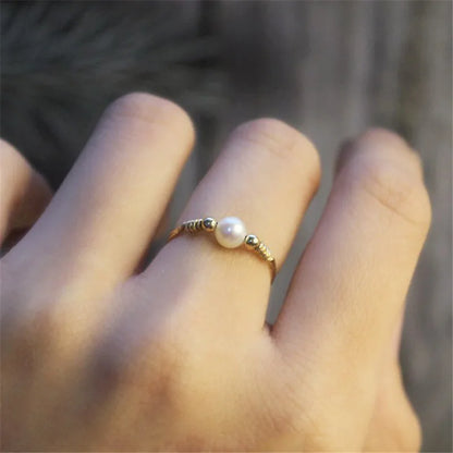 Bague avec Petite Perle